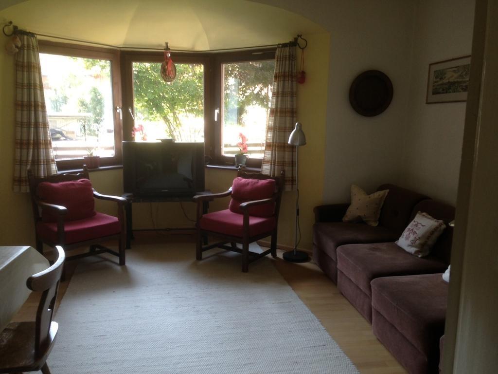Apartament Haus Riedl Seefeld w Tirolu Pokój zdjęcie